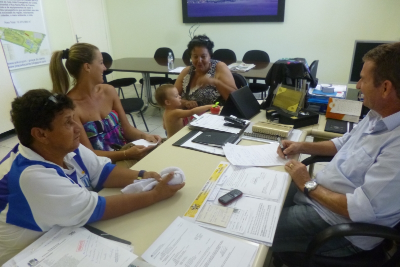 Secretaria do Continente segue com atendimento à população