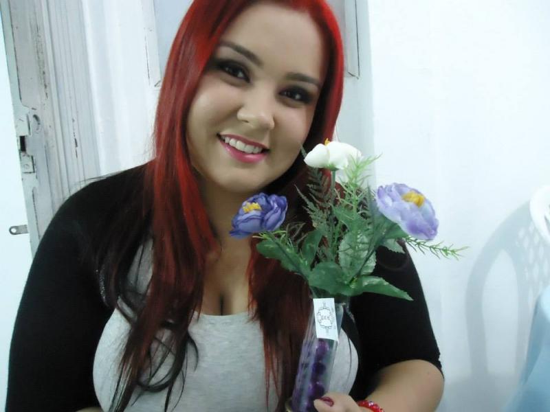 Professora do Neim Vila União cria música que fala de saudade e amor pelas crianças