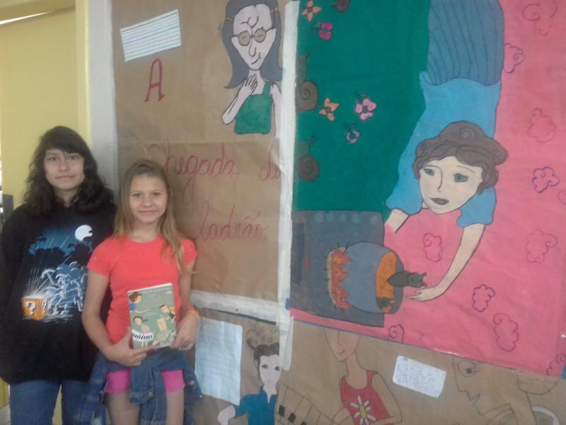 Escola Albertina Madalena Dias utiliza mosaico literário 