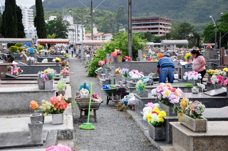 Prefeitura lança licitação para o serviço funerário