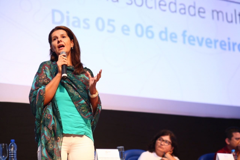 Debate sobre docência na educação abre último dia do COEB 2018