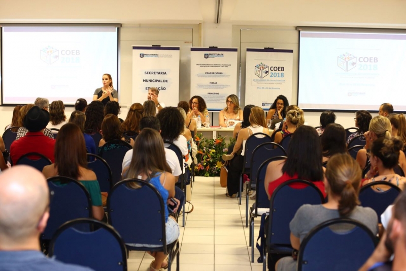 COEB apresenta experiências de profissionais da rede municipal de ensino