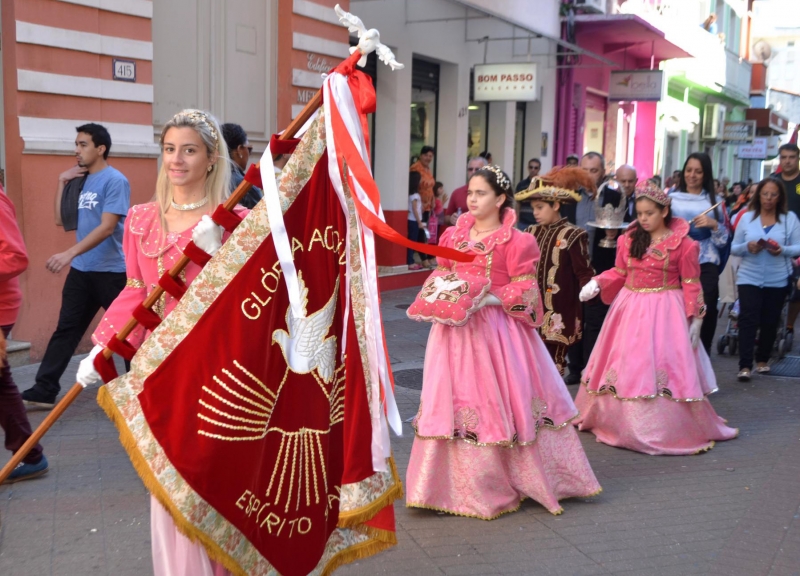 Ciclo de Festas do Divino tem início neste sábado 