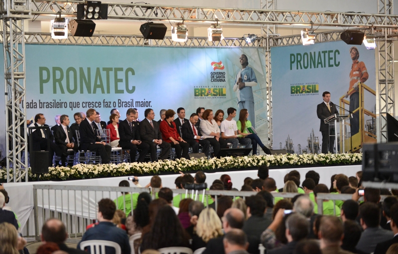 Formatura do Pronatec tem presença de Dilma