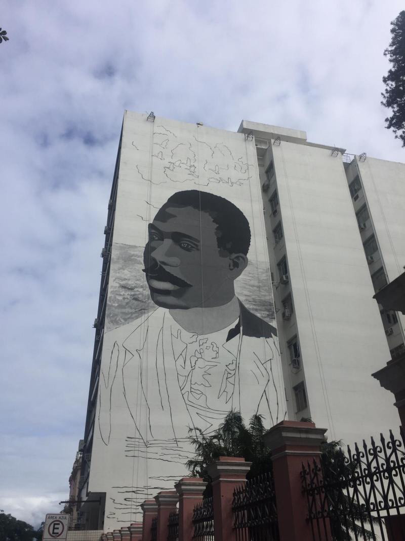 Mural homenageia Cruz e Sousa no Centro de Florianópolis