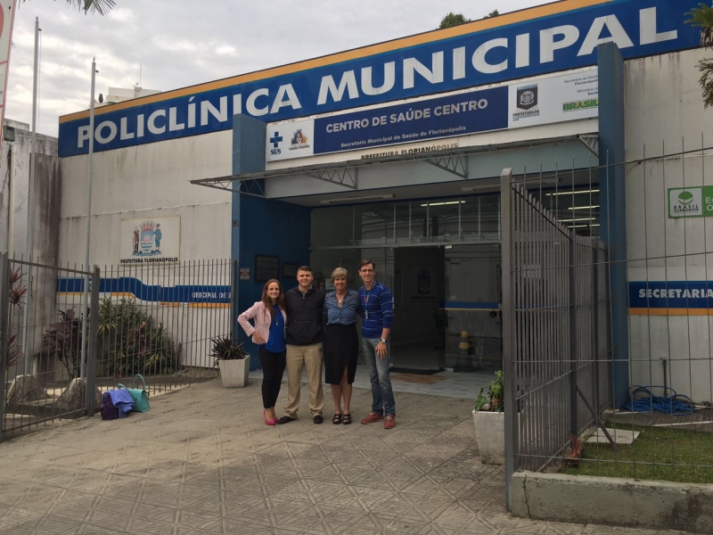 Médica norte-americana conhece os CAPS