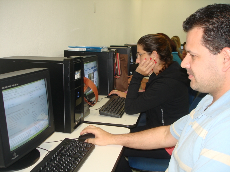 SME oferece quatro cursos para servidores