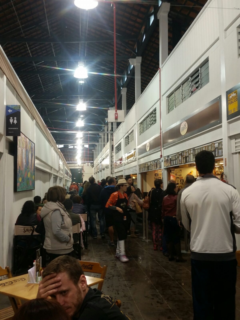 Chuva não estraga festa do Mercado no domingo