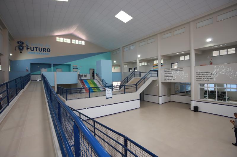 Prefeitura promove visita técnica à Escola do Futuro da Tapera