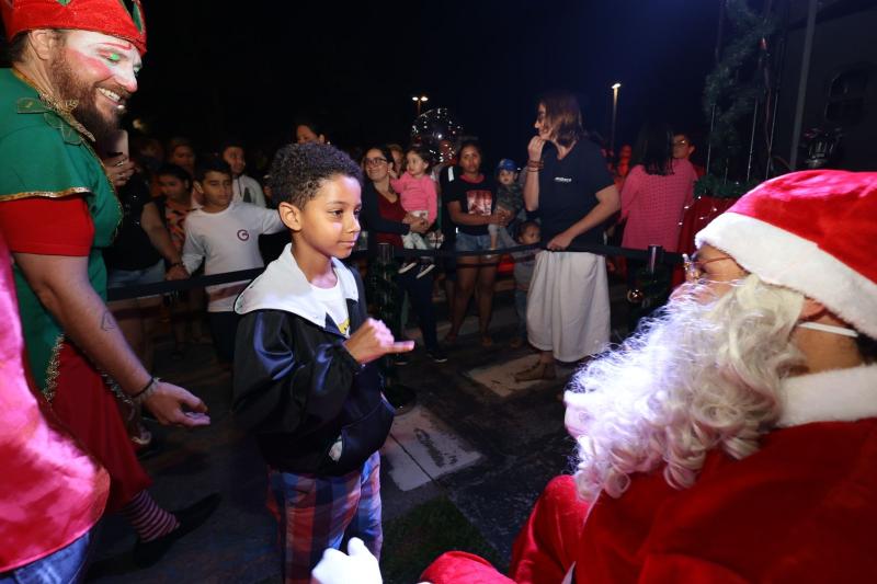 Natal nos Bairros traz arte e cultura para Florianópolis nesta quarta (06)