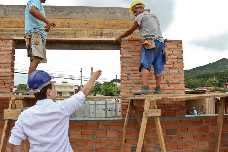 Prefeitura investe R$ 11,5 milhões em obras na Saúde