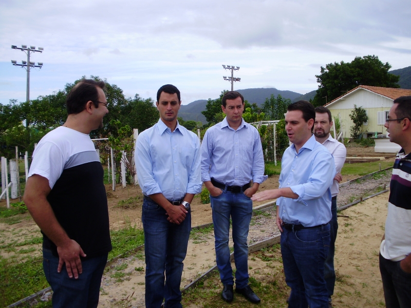 Prefeito visita Lar Recanto da Esperança