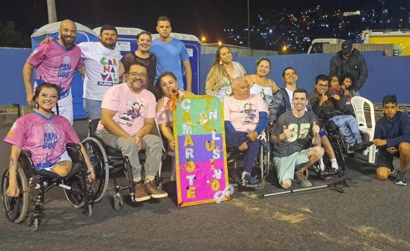 Prefeitura Municipal de Florianópolis disponibiliza Camarote Inclusivo nos desfiles de sábado(18)
