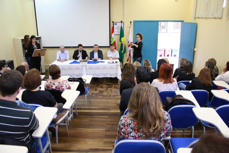 Conselho de Educação empossa novos membros