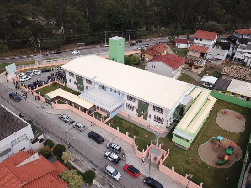 Com mais de mil m², crechão é inaugurado pela Prefeitura da Capital
