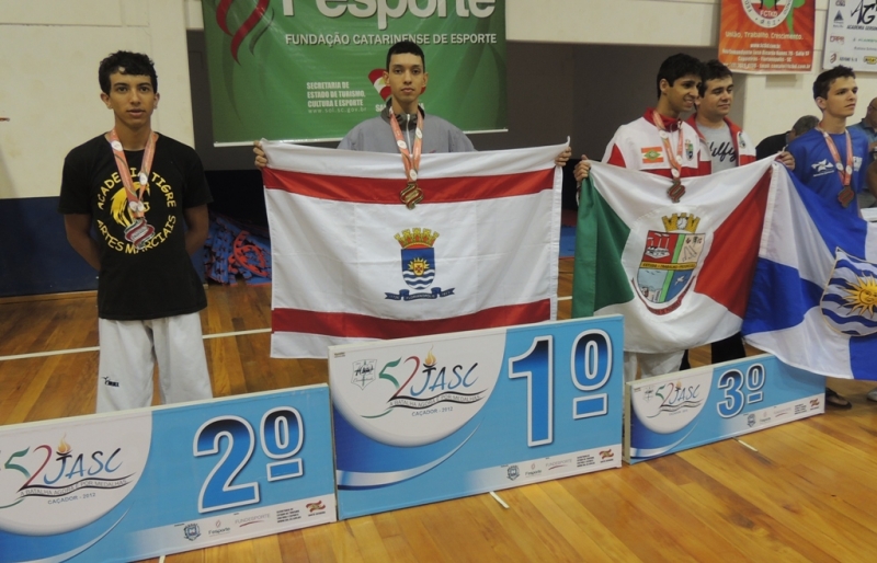 Primeiras medalhas de Florianópolis em Caçador.