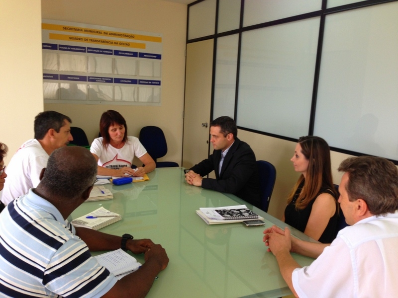Secretário recebe o Sindicato dos Trabalhadores