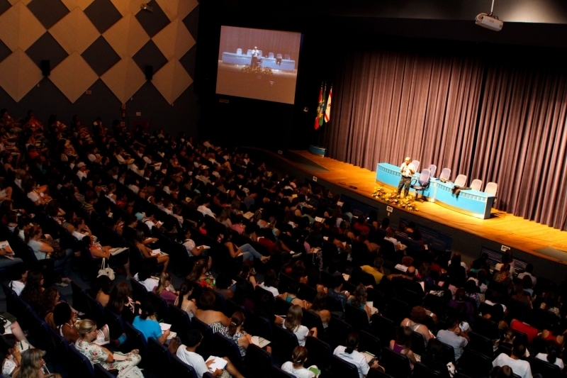 COEB 2013 reunirá expoentes da educação