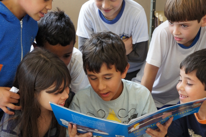 Secretaria Municipal de Educação realiza curso de formação para profissionais do Clube da Leitura
