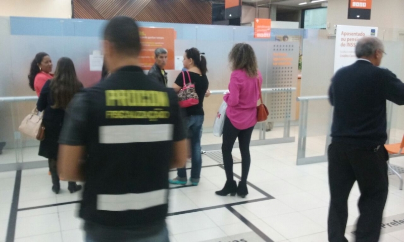 Fila: Defesa do Consumidor autua mais um banco
