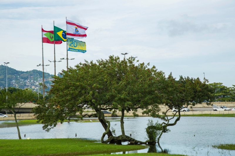 Prefeitura presta homenagem ao primeiro Roland Garros de Guga