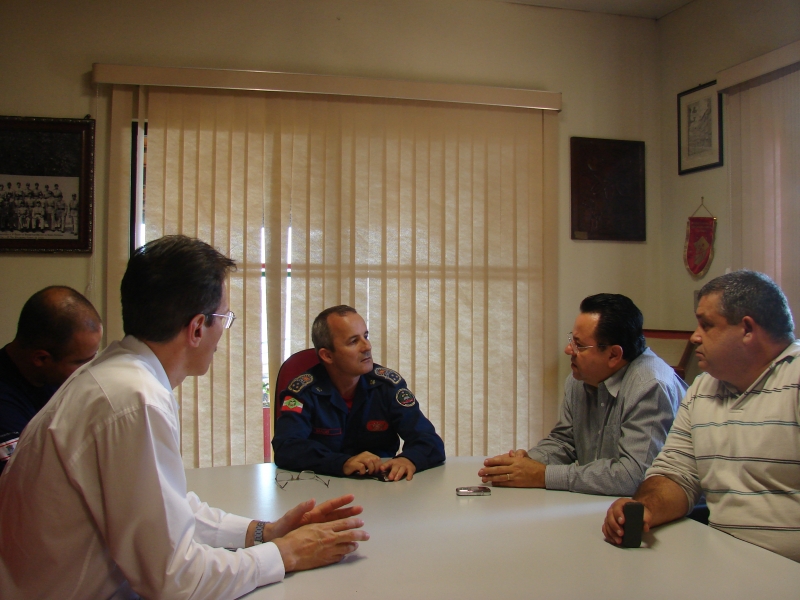 Segurança de Florianópolis é tema de visita da SMSDC ao Comando Geral do Corpo de Bombeiros