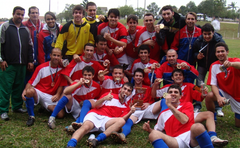 Florianópolis é campeão no futebol e basquetebol masculino da etapa regional dos Jasc 