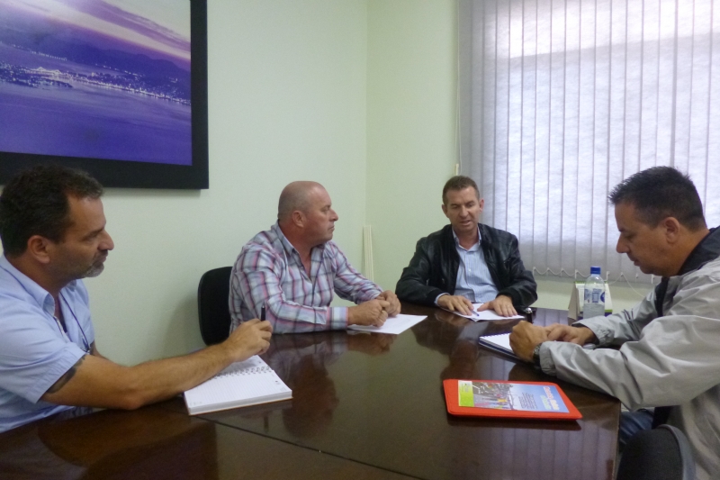 Campanha do agasalho arrecada 300 mil peças 