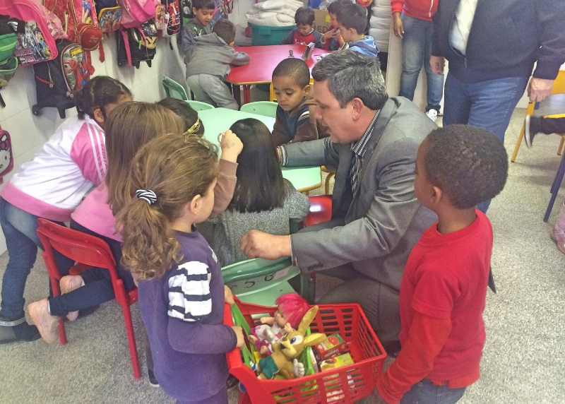 Prefeito em exercício visita unidades de ensino
