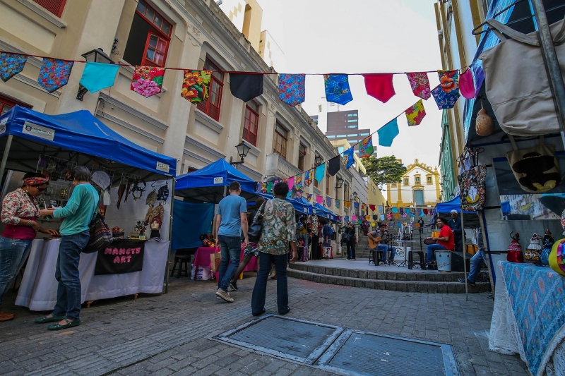 Feira Afro Artesanal no Centro de Florianópolis