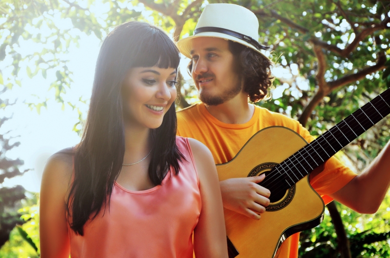 Meliza e Piero tocam no Projeto Quarta Musical