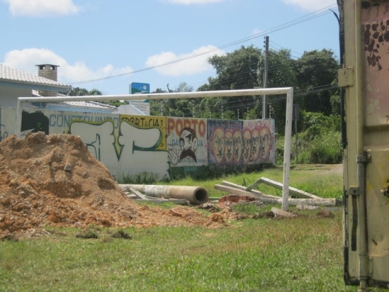Prefeitura devolve campo do Palmeirinhas à comunidade