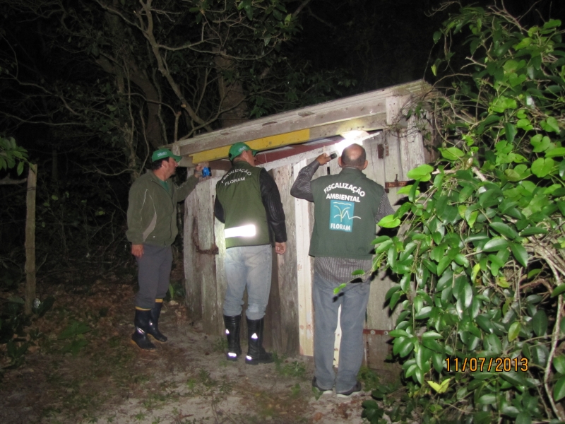 FLORAM faz  fiscalização noturna na Lagoa do Peri
