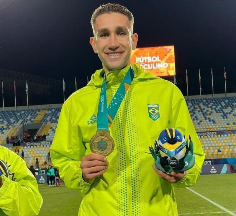 Atleta de Florianópolis recebe medalha de ouro nos Jogos Pan-Americanos