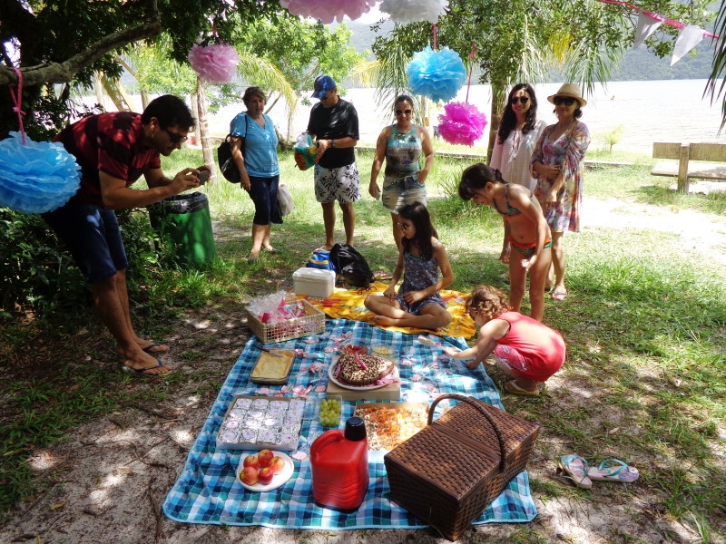 Lagoa do Peri resgata piquenique em família
