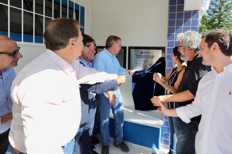 Prefeitura entrega nova unidade de saúde do Abraão à comunidade