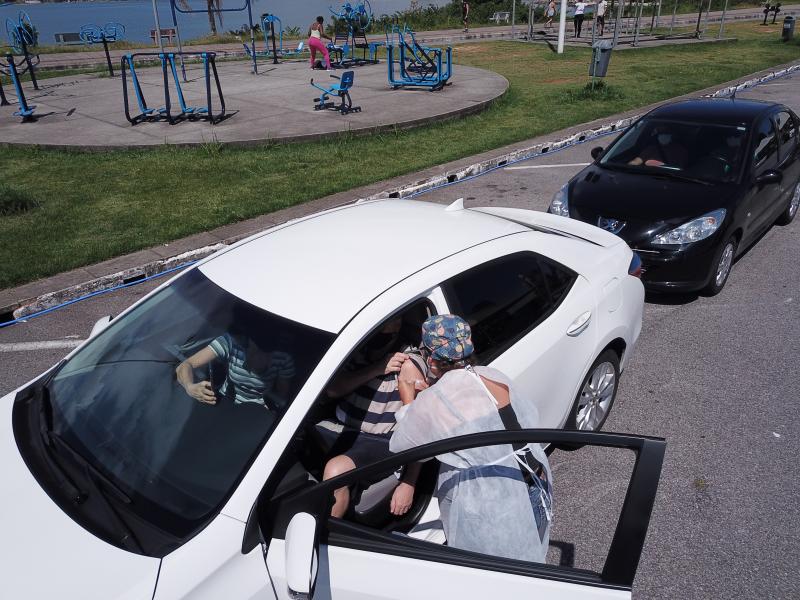 Prefeitura abre vacinação para pessoas de 66 anos ou mais neste sábado