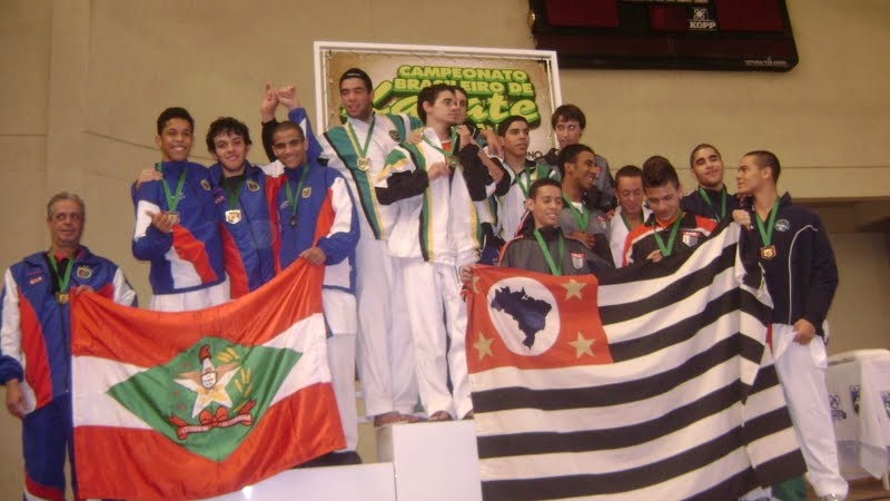 Caratê de Florianópolis representa bem o estado no Campeonato Brasileiro