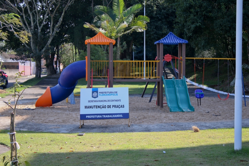 Praça Arno Schaffer está quase pronta