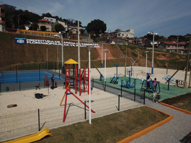 Comunidade da Vila Aparecida ganha Arena de Esportes e Lazer 