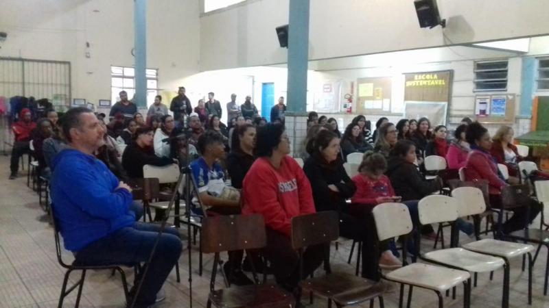 Rodas de conversa sobre saúde mental são realizadas na rede de ensino 