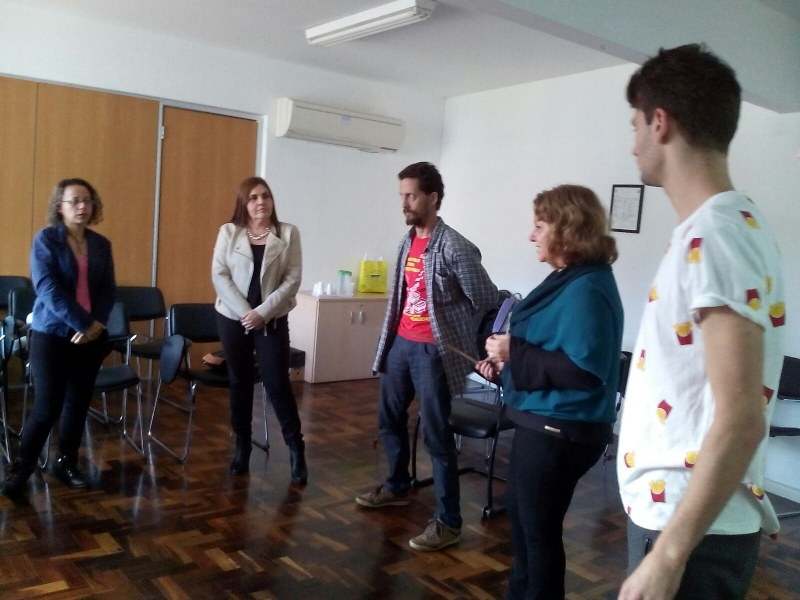Servidores debatem cultura para jovens