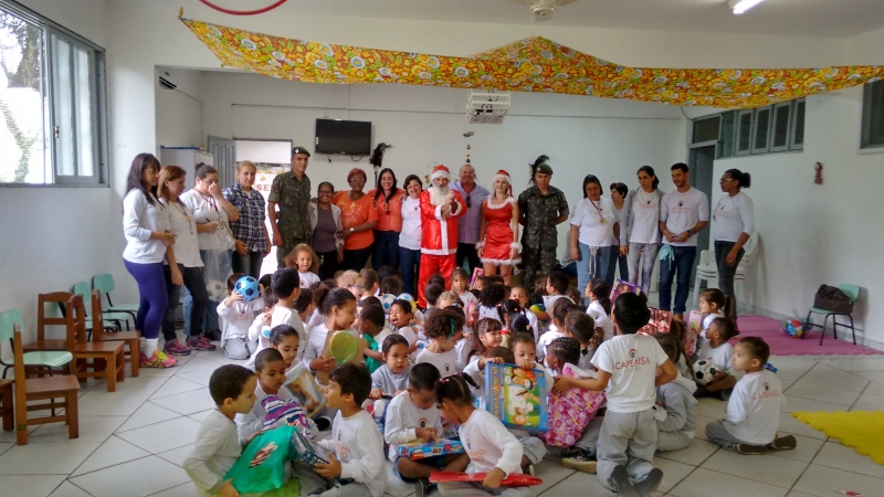  Continente realiza evento alusivo ao Natal