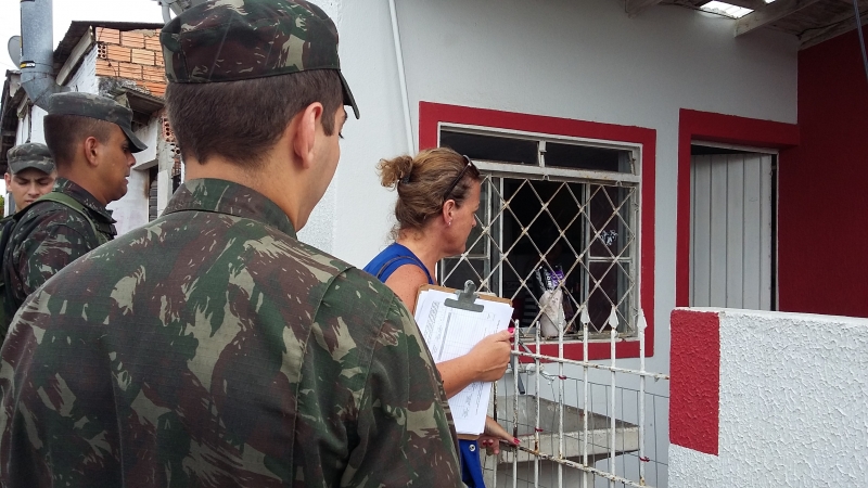 Começa o trabalho do Exército contra o Aedes
