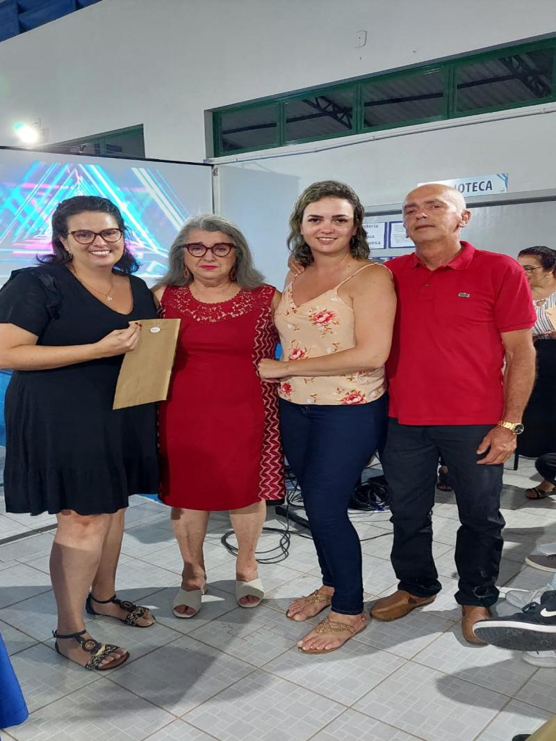 Aos 67 anos, estudante da EJA de Florianópolis conquista seu primeiro diploma