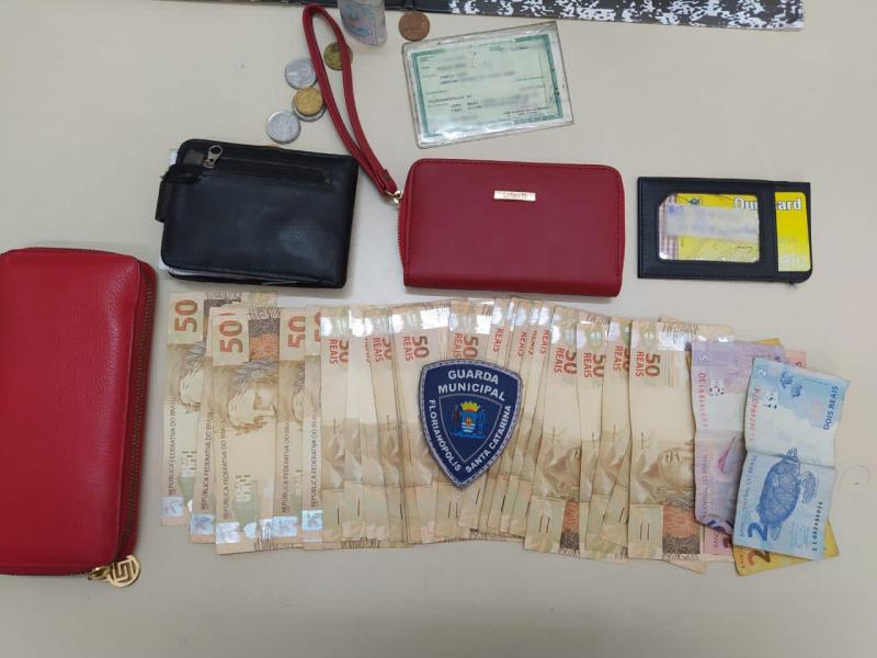 Agentes da GMF  encaminham suspeito de furtos à Delegacia da Capital