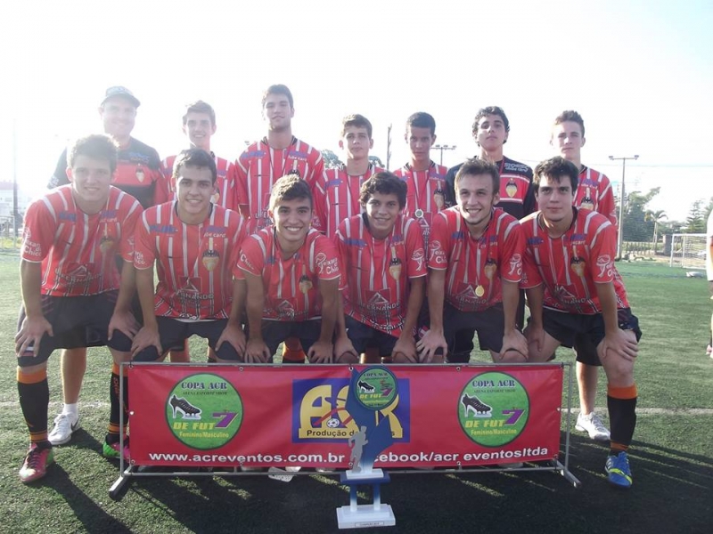 Equipe Quadrilheiros vence no sub17 e lidera o ranking da I Copa ACR de Futebol 7     