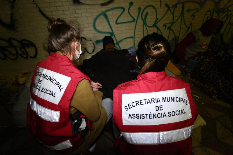PMF define ações de apoio às pessoas em situação de rua com chegada de frio intenso