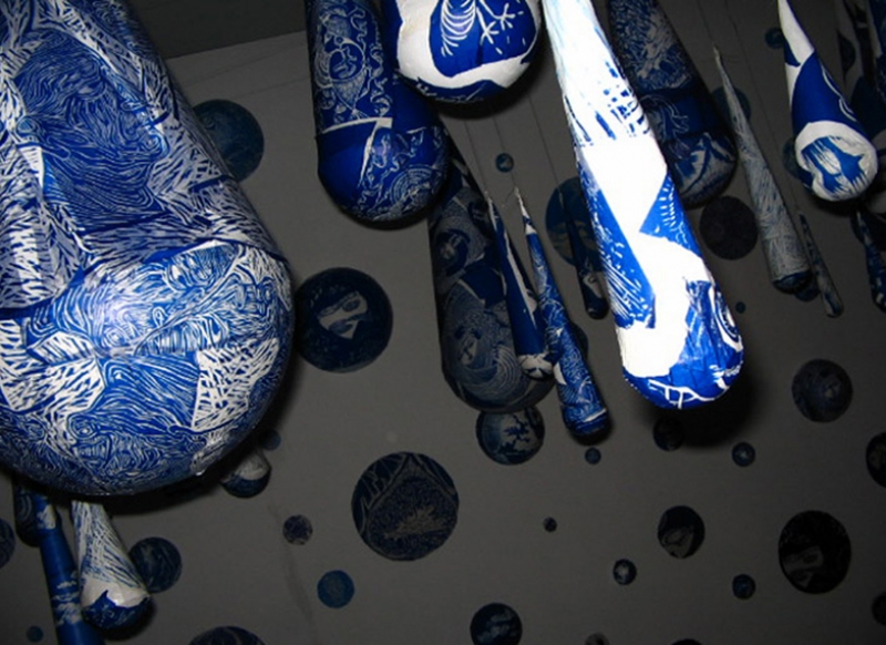 Exposição retrata subterrâneos do inconsciente