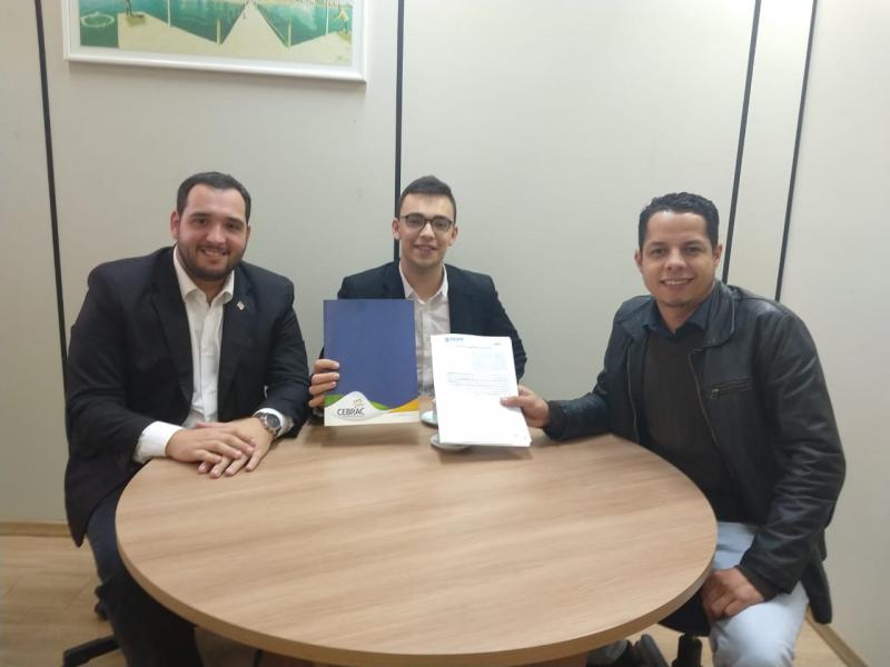 Abertas 800 vagas de cursos profissionalizantes para jovens de 15 a 29 anos
